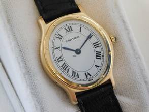 Thumbnail von Cartier 18 Karat Gelbgold Acarde mit original Paris Blatt Medium Handaufzug 27 x 34 mm </h1>