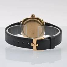 Thumbnail von Rolex Oyster Perpetual Cushion Porcelain California dial yellow gold 9KT 1925's </h1>