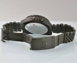 Thumbnail von Heuer Regatta 134.602 olive green colour PVD treatment 1980's </h1>