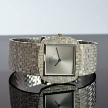 Thumbnail von Piaget Cushion ultra-thin 12461 HR5 automatic white gold 18KT 1970’s </h1>
