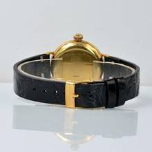 Thumbnail von Longines Chronograph Grands Prix Monopusher Porcelain dial gold 18KT 1930's </h1>