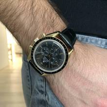 Thumbnail von Omega Speedmaster Professional Moonwatch 27 CHRO C12 Anniversary yellow gold 18KT 1994's Full Set