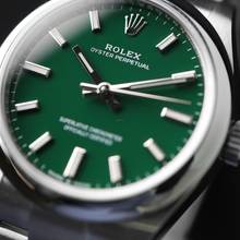 Thumbnail von Rolex Oyster Perpetual 31 Green Dial NEW '22 </h1>