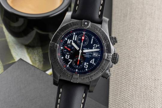  Breitling Avenger Skyland Chronograph Black Automatik Limited M13380  