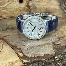 Thumbnail von Jaeger-LeCoultre Rendez-Vous Rendez-Vous - FULLSET 2022 - Ref. Q3468430 </h1>