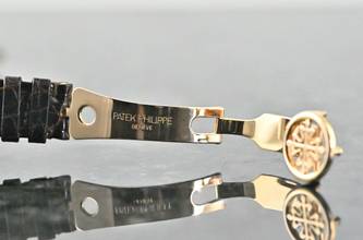 Thumbnail von Patek Philippe Complications Officier small Complication | 5054 | German Full Set from first owner | Rose gold