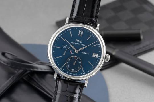  IWC Portofino Handaufzug 8 Days Edelstahl Handaufzug Herrenuhr Ref. IW510106 B&P 2017  