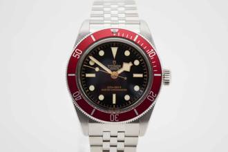 Thumbnail von Tudor Black Bay 41 Burgundy Jubilée LC100 Fullset mit Erstkaufrechnung </h1>