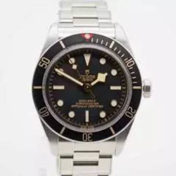  Tudor Black Bay 41 Burgundy Jubilée LC100 Fullset mit Erstkaufrechnung </h1> 