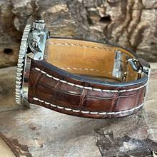 Thumbnail von Breitling Navitimer World GMT Chronograph - FULL SET 2015 - Ref. A2432212 </h1>