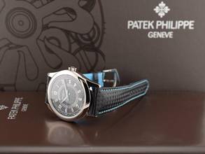 Thumbnail von Patek Philippe Calatrava 6007g-011 Black/turquoise & White Gold - New Ita 2023