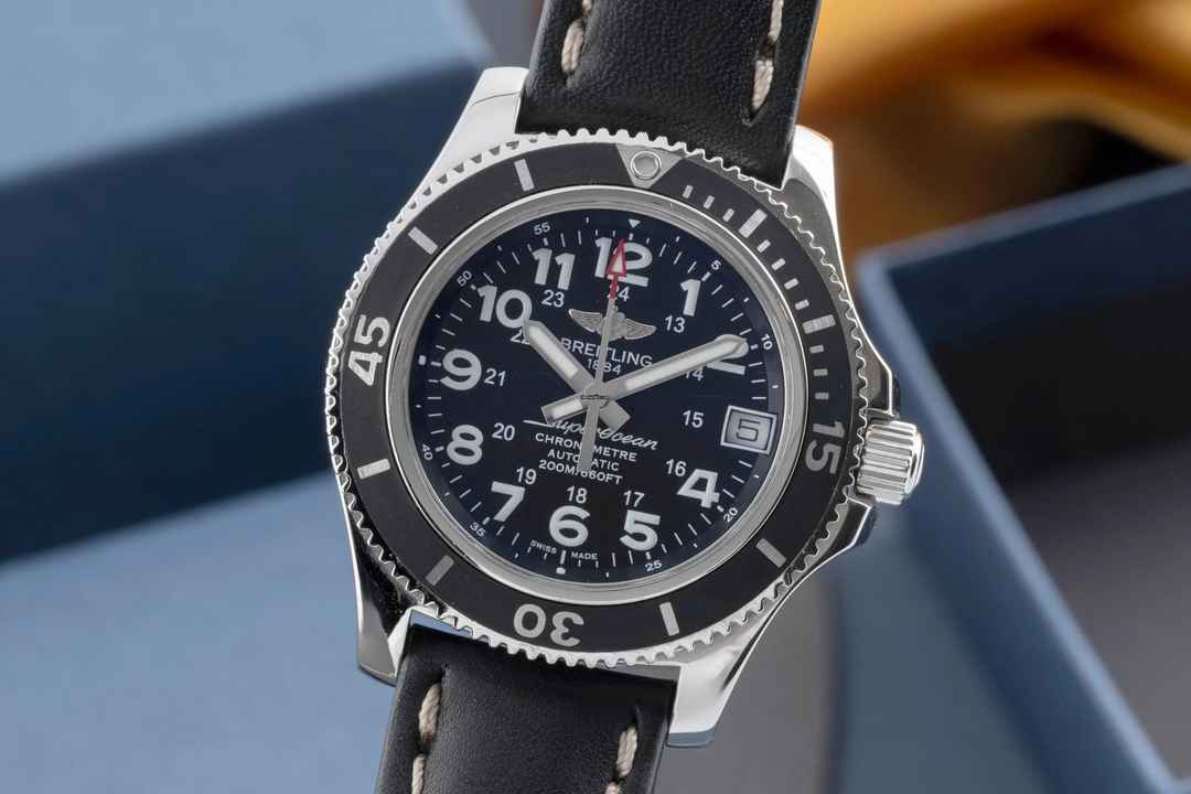  Breitling Superocean II 36 Black Automatik Medium Size Ref. A17312 