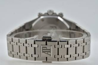 Thumbnail von Audemars Piguet Royal Oak Chronograph 38mm 50th Anniversary Blue Dial 26715ST.OO.1356ST.01