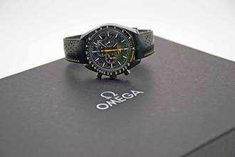 Thumbnail von Omega Speedmaster Dark Side Of The Moon Apollo 8