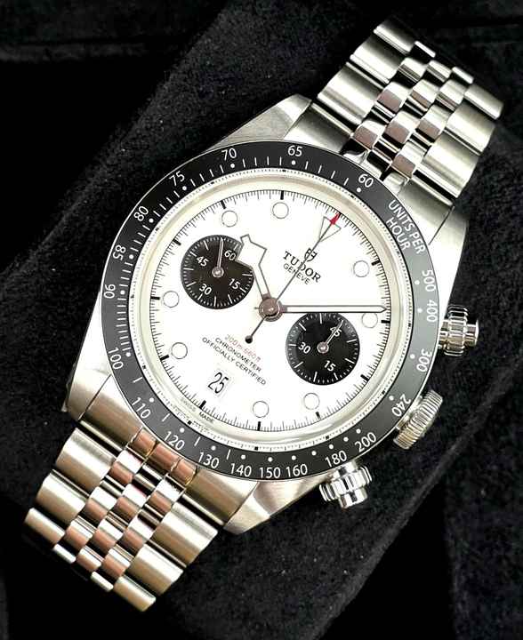  Tudor Black Bay Chrono M79360N-0014 Jubilee Bracelet White dial Unworn/New Condition Full Set 12-2025 