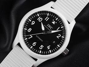 Thumbnail von IWC Fliegeruhr Pilot's Watch TOP GUN Lake Tahoe Ref.IW328104 2025 Full Set Ungetragen