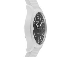 Thumbnail von IWC Fliegeruhr Pilot's Watch TOP GUN Lake Tahoe Ref.IW328104 2025 Full Set Ungetragen