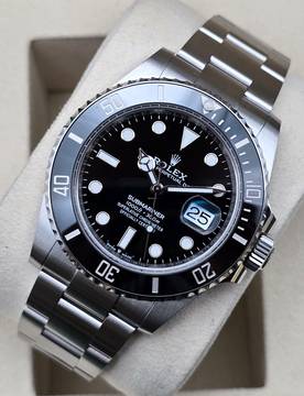  Rolex Submariner Date 126610LN Chronometer Unworn/New Condition Full Set 1-2026 