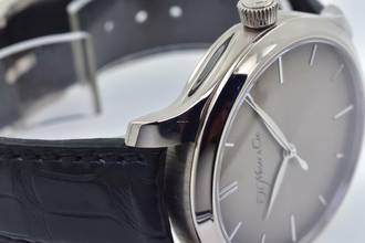 Thumbnail von H.Moser & Cie. Endeavour Centre Seconds Grey 1200-200 </h1>