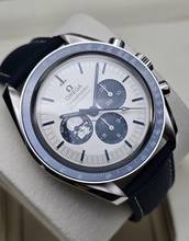 Thumbnail von Omega Speedmaster Professional Moonwatch 'Silver Snoopy Award' 50th Anniversary 310.32.42.50.02.001 Unworn/New Condition Full Set 2-2026