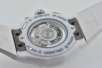 Thumbnail von Hublot Classic Fusion Aerofusion Chronograph Aerofusion Limited Orlinski 525.HI.0170.RW.ORL21 </h1>