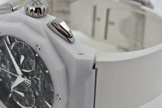 Thumbnail von Hublot Classic Fusion Aerofusion Chronograph Aerofusion Limited Orlinski 525.HI.0170.RW.ORL21 </h1>