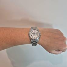 Thumbnail von Rolex Oyster Perpetual Date 34mm Automático Completo