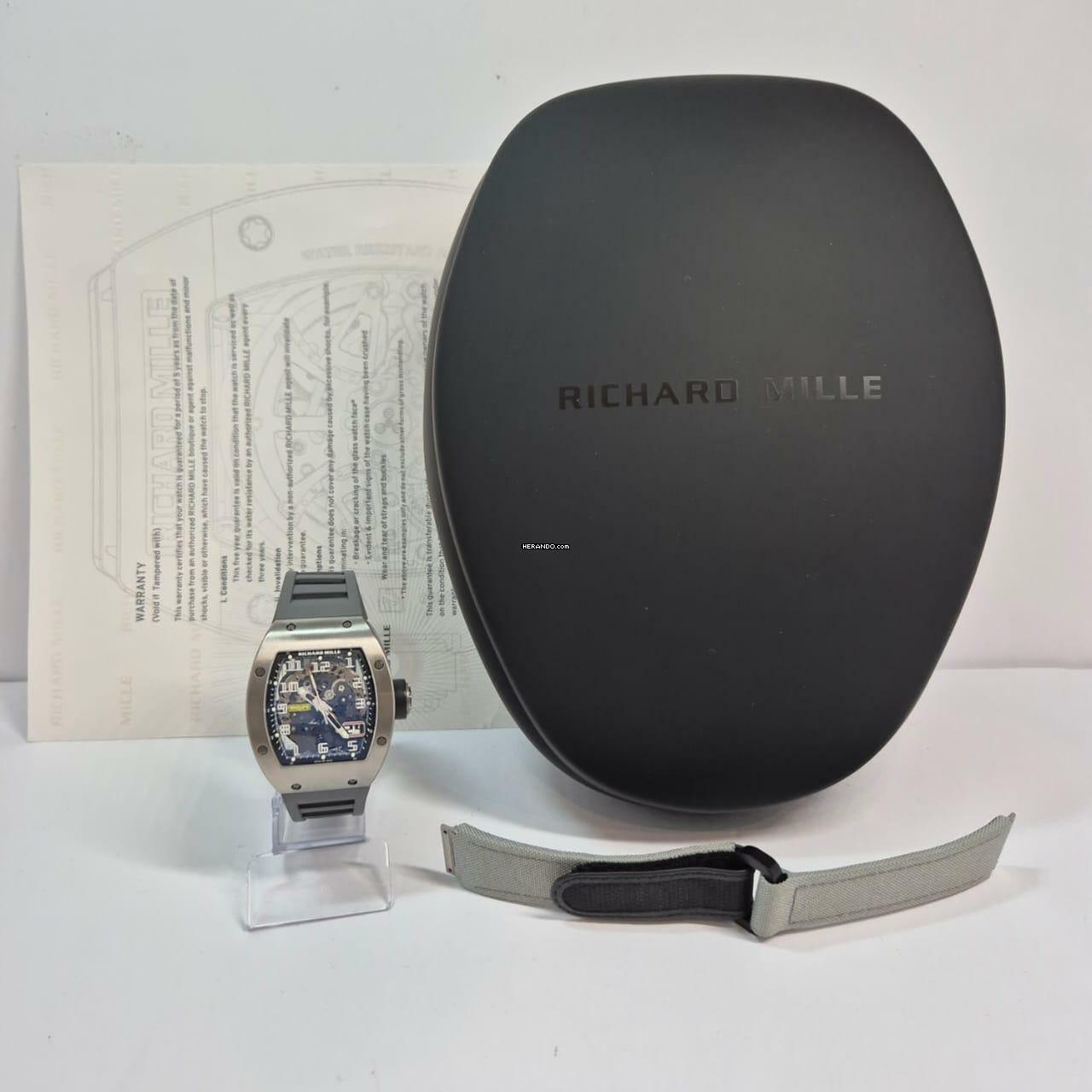 Thumbnail von Richard Mille RM 029 Big Date Titanium 2 Straps Automático Completo