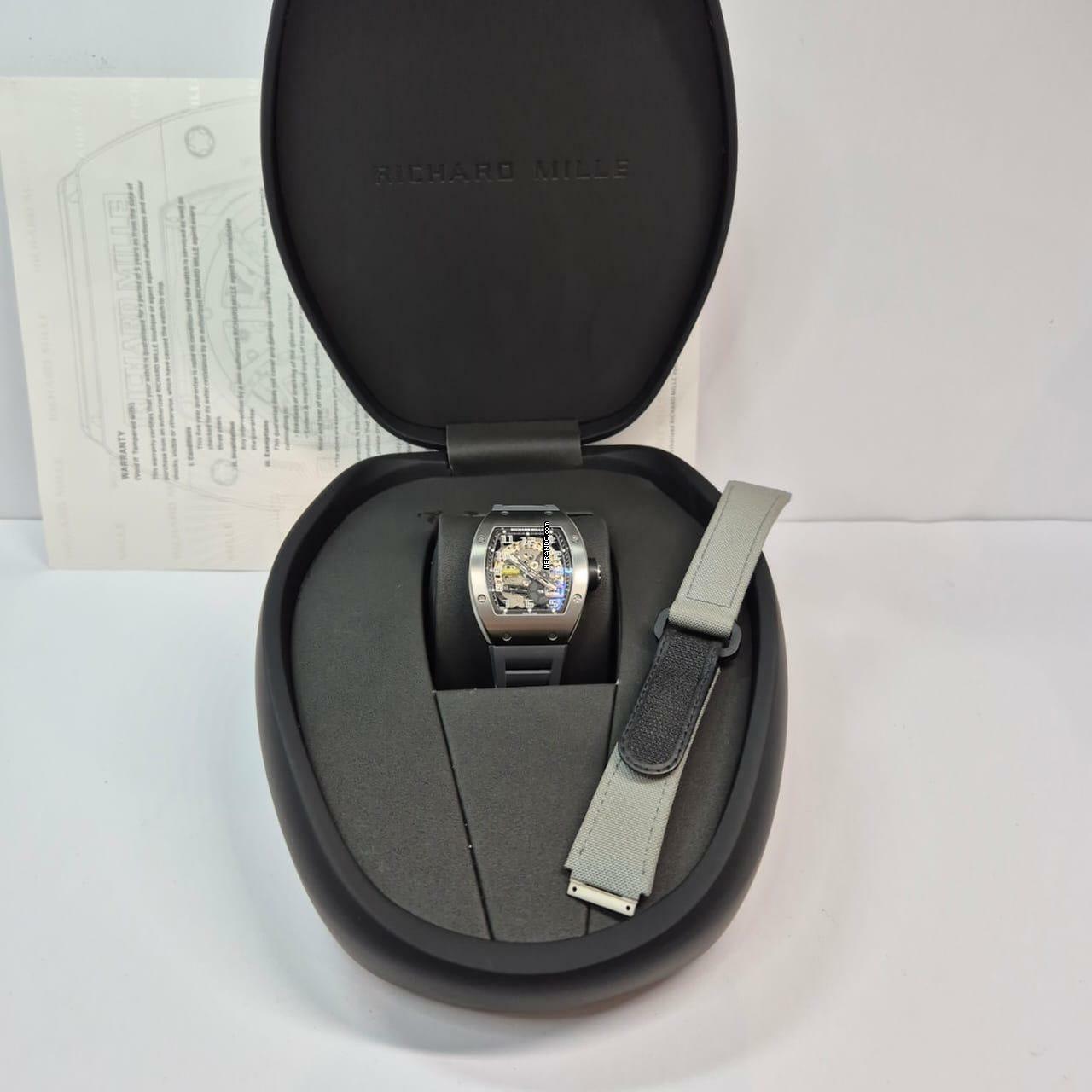 Thumbnail von Richard Mille RM 029 Big Date Titanium 2 Straps Automático Completo