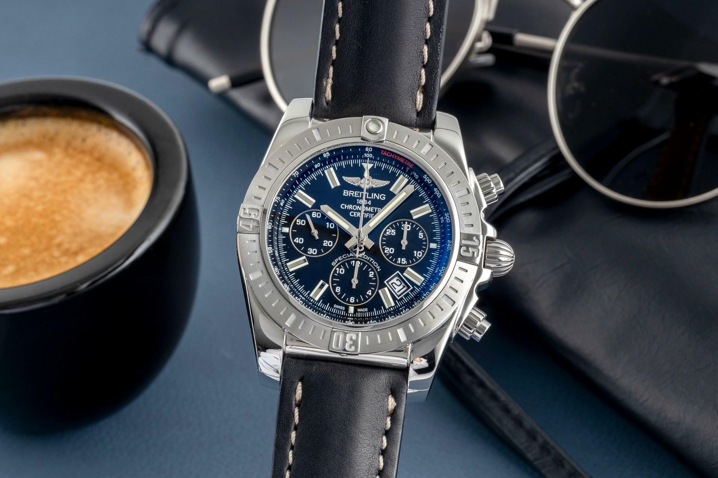 Breitling Chronomat 44 Chronograph Stahl Automatik Ref. AB0115 Klassiker