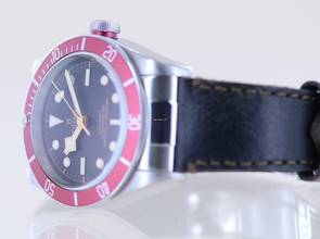Thumbnail von Tudor Black Bay Top Heritage Red Cool Faded 2021 No-Date B+P Diver </h1>