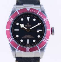 Thumbnail von Tudor Black Bay Top Heritage Red Cool Faded 2021 No-Date B+P Diver </h1>