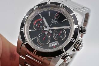 Thumbnail von Tudor Grantour Chrono Chronograph 20530 20530N LC537 </h1>