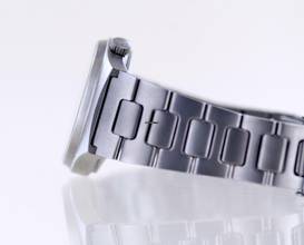 Thumbnail von Sinn 244 Ti Chronometer Crosshair ETA Date Top Tritium 80'000 </h1>