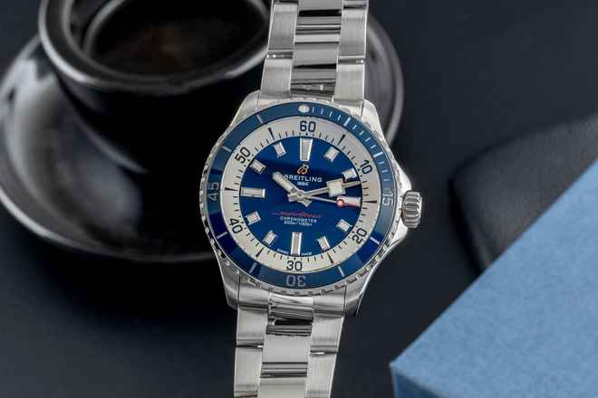  Breitling Superocean 42 Stahl Automatik Herrenuhr Ref. A17375E71C1A1 B&P 2022  