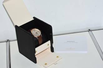 Thumbnail von Carl F. Bucherer Manero Calendar Moonphase Day Date 18k Steel Gold 00.10909.07.15.01 </h1>