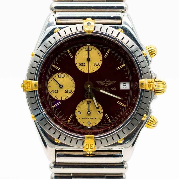  Breitling Chronomat B13048 