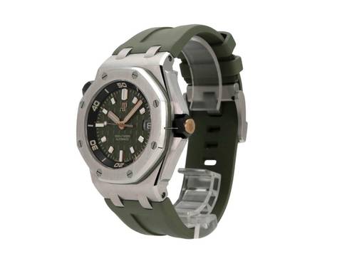  Audemars Piguet Royal Oak Offshore Diver 15720ST.OO.A052CA.01 