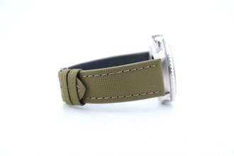 Thumbnail von Breitling Aviator 8 Curtiss Warhawk Aviator 8 Green 43MM Like New A133161 2019