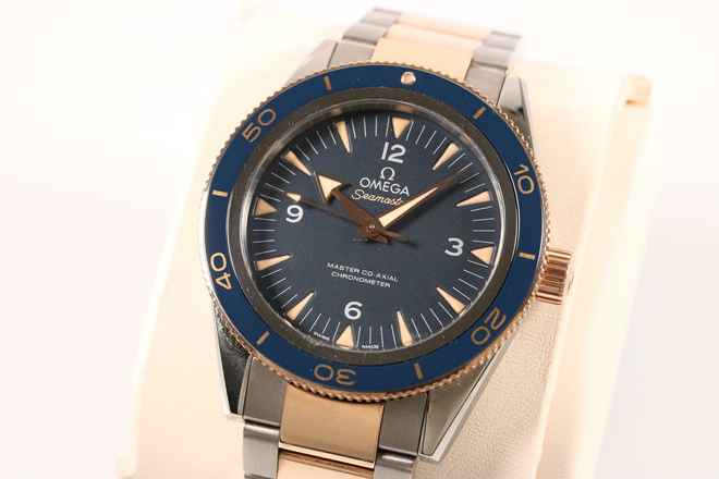  Omega Seamaster 300 ref. 233.60.41.21.03.001 aus 2022 - LC100 