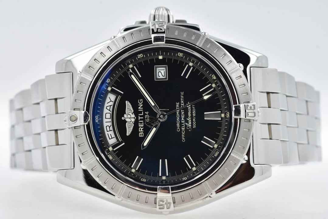  Breitling Headwind Day Date A45355 