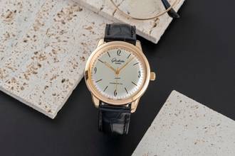 Thumbnail von Glashütte Original Sixties 18k Gold Automatik Herrenuhr 1-39-52-01-01-04 B&P