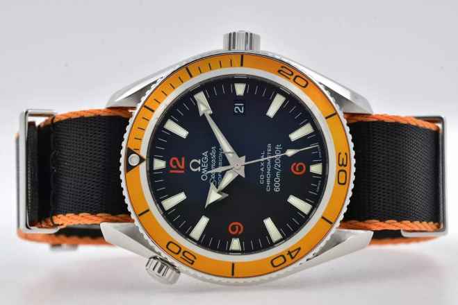  Omega Seamaster Planet Ocean 42mm 2909.50.38 Omega NATO strap 