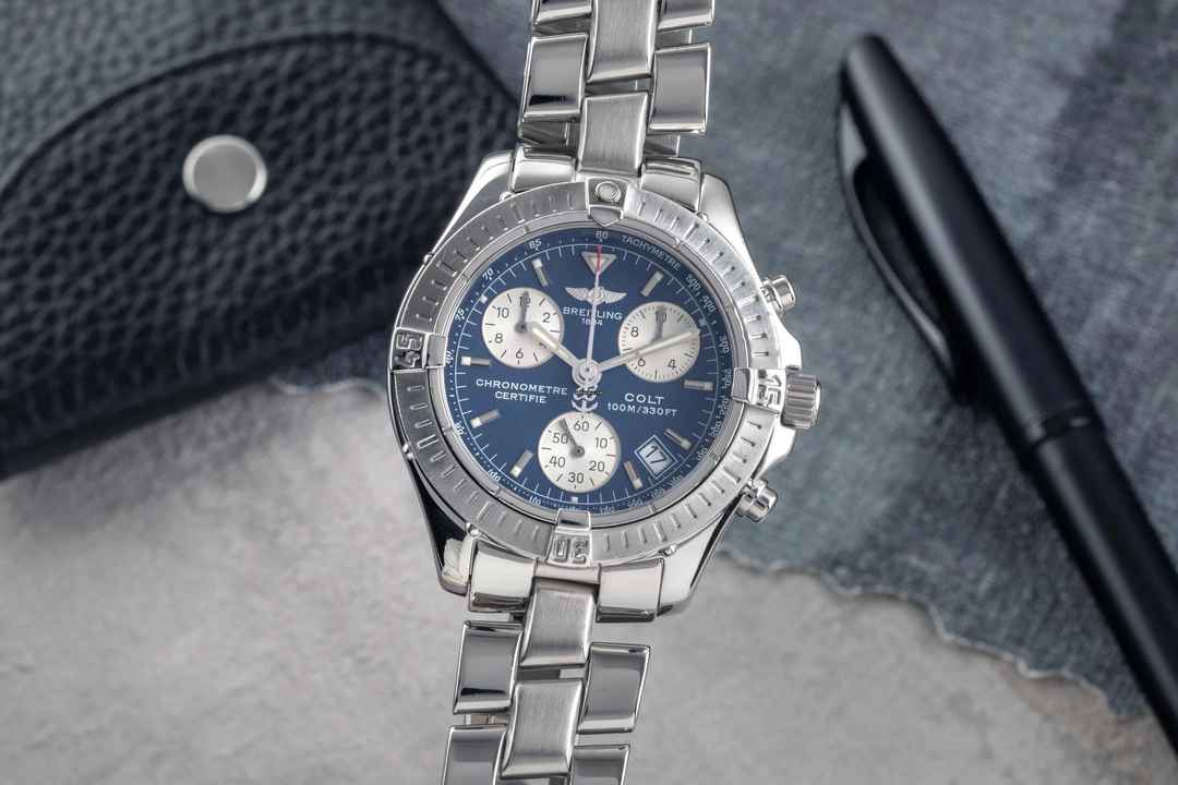  Breitling Colt Chronograph Edelstahl Quarz Herrenuhr Ref. A73350-021 B&P 2005  