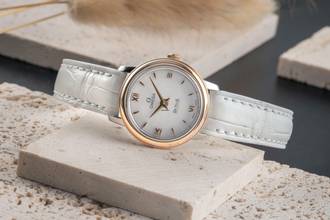 Thumbnail von Omega De Ville Prestige Stahl / Rotgold MOP Damenuhr Ref. 424.20.24.60.05.002 Papiere