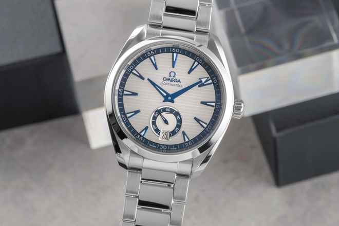  Omega Seamaster Aqua Terra Stahl Herrenuhr 220.10.41.21.02.004 B&P 