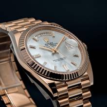 Thumbnail von Rolex Day-Date 40 Rosé 40 Perlmutt Baguette Diamond Dial – 228235 – like NEW – 2025 Full Set