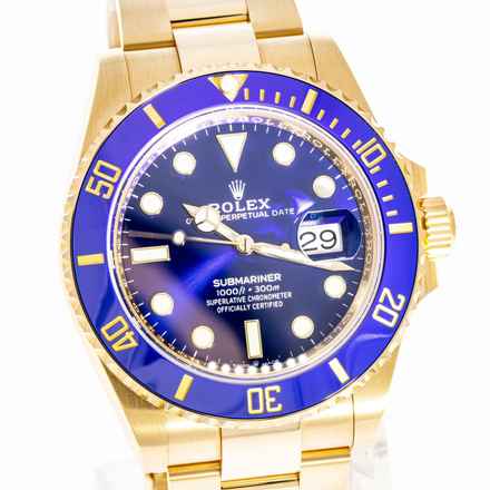  Rolex Submariner Date 41 Blue – 126618LB – like NEW – 2024 Full Set 