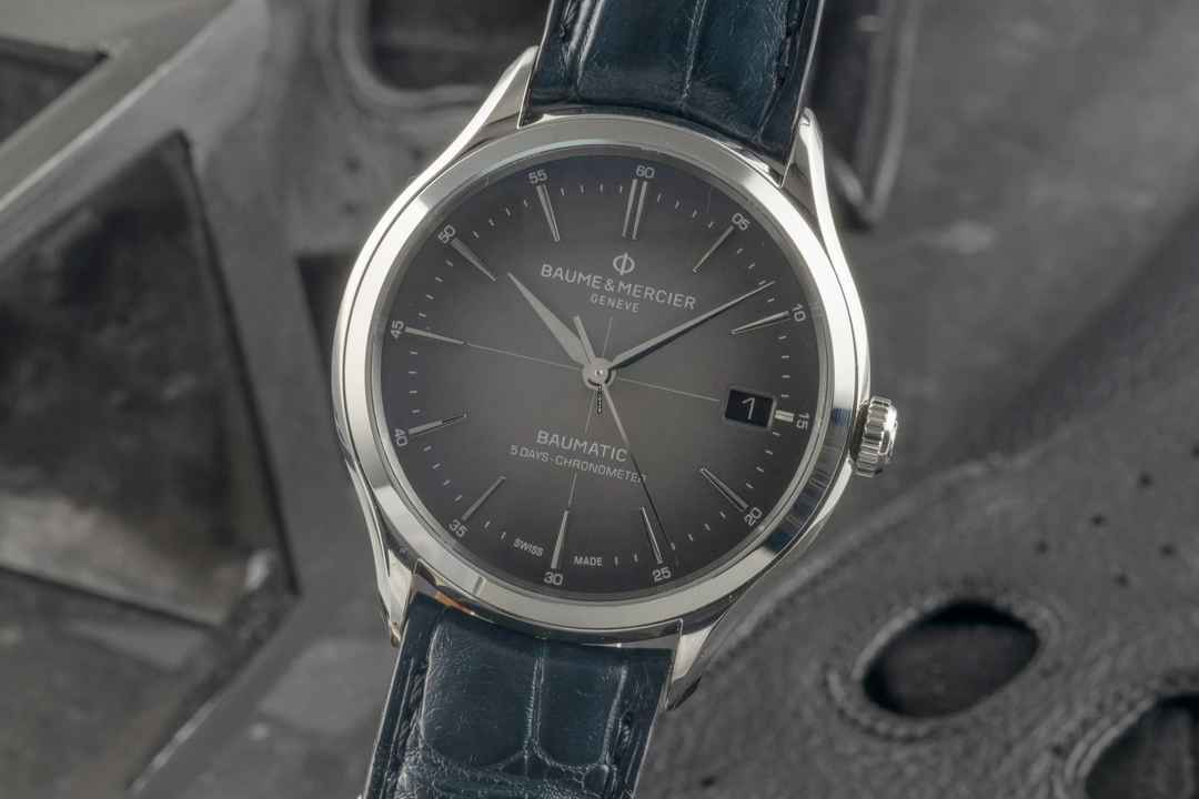  Baume & Mercier Clifton Automatik Herrenuhr Ref. M0A10550 Box & Papiere 2024 