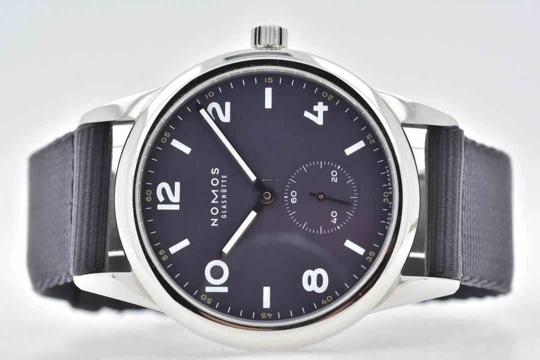  NOMOS Club Automat Navy 175 Limited Edition Blue Dial 753.S2  